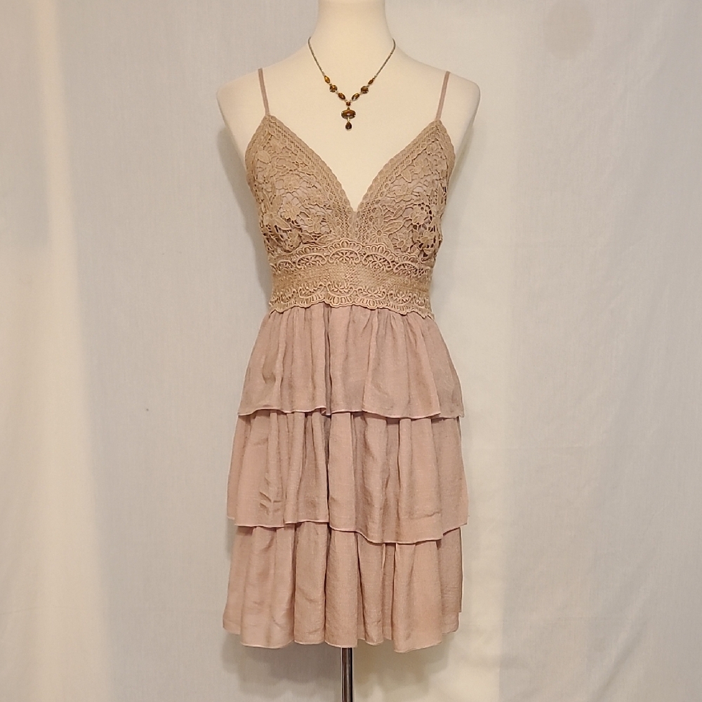 Rebellion Tan Lace Tiered Mini Dress - Picture 11 of 13